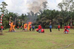 Pemerintah Kabupaten Kutai Kartanegara menggelar Apel  Pasukan Kesiapsiagaan Kebakaran Hutan dan Lahan (Kathutla) di Kecamatan Muara Kaman